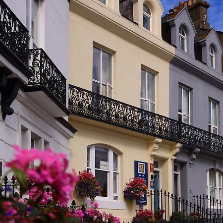 Number 7 Guest House Whitby Extérieur photo