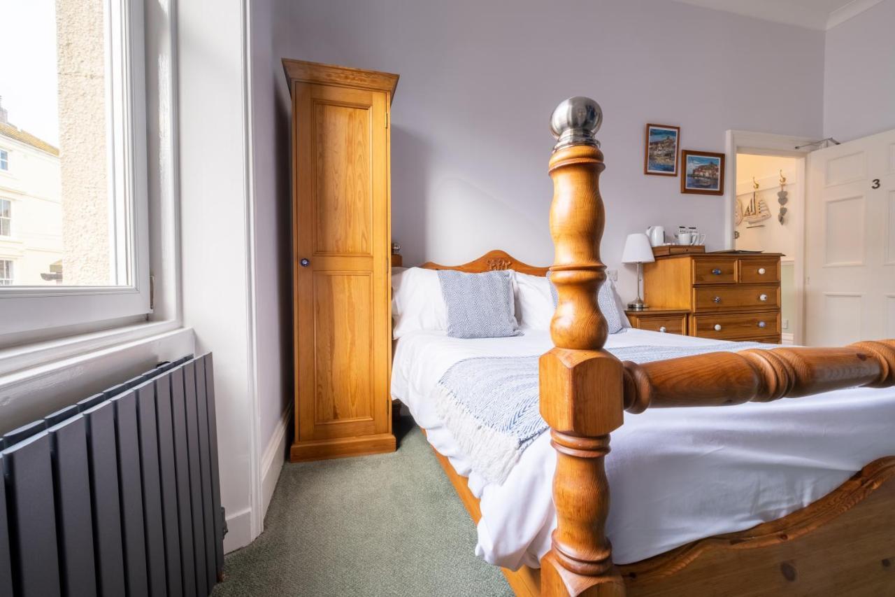 Number 7 Guest House Whitby Extérieur photo